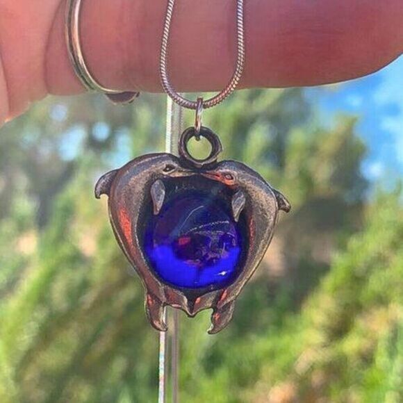 VTG Kissing Dolphins Cobalt Blue Art Glass Pendant - Picture 1 of 7